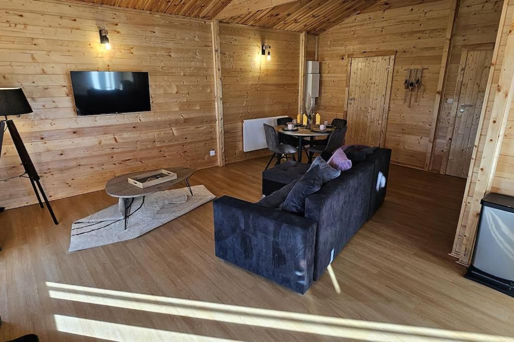 Hermillon Des Ardennes Chalet Fromelennes